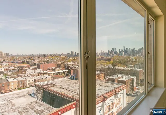 $3,500 | 3312 Hudson Avenue, Unit 10J, Union City, NJ 07087