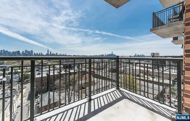 $3,500 | 3312 Hudson Avenue, Unit 10J, Union City, NJ 07087