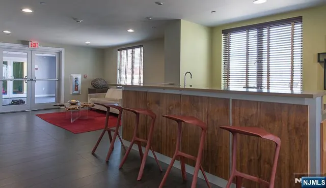 $3,500 | 3312 Hudson Avenue, Unit 10J, Union City, NJ 07087