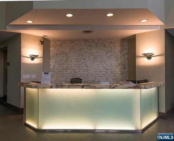 $3,500 | 3312 Hudson Avenue, Unit 10J, Union City, NJ 07087