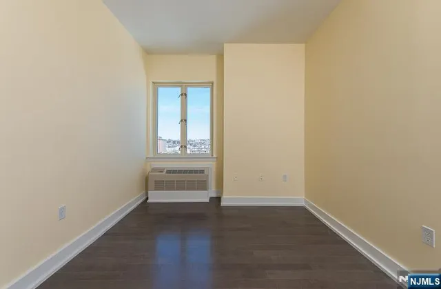 $3,500 | 3312 Hudson Avenue, Unit 10J, Union City, NJ 07087