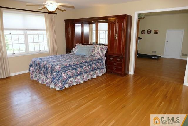 25 Parkview Road Cranbury, NJ 08512 - Photo 12 of 25 Gallery Image 12