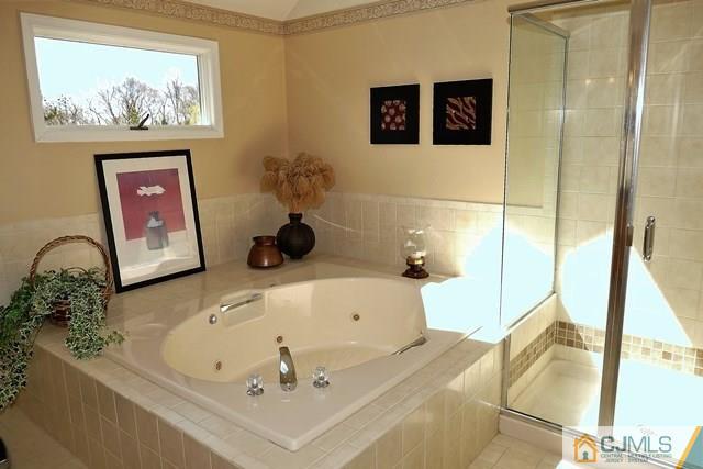 25 Parkview Road Cranbury, NJ 08512 - Photo 13 of 25 Gallery Image 13