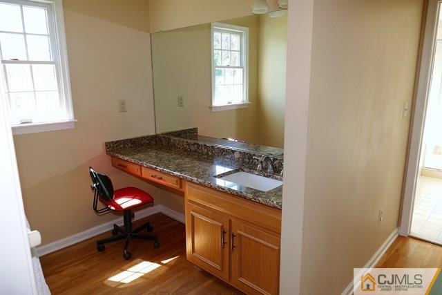 25 Parkview Road Cranbury, NJ 08512 - Photo 14 of 25 Gallery Image 14