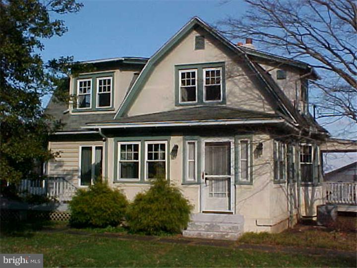 29 Middletown Road Media, PA 19063 - Photo 1 of 23 Gallery Image 1
