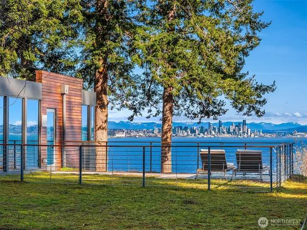 $5,800,000 | 7268 Madrona Drive Northeast, Bainbridge Island, WA 98110