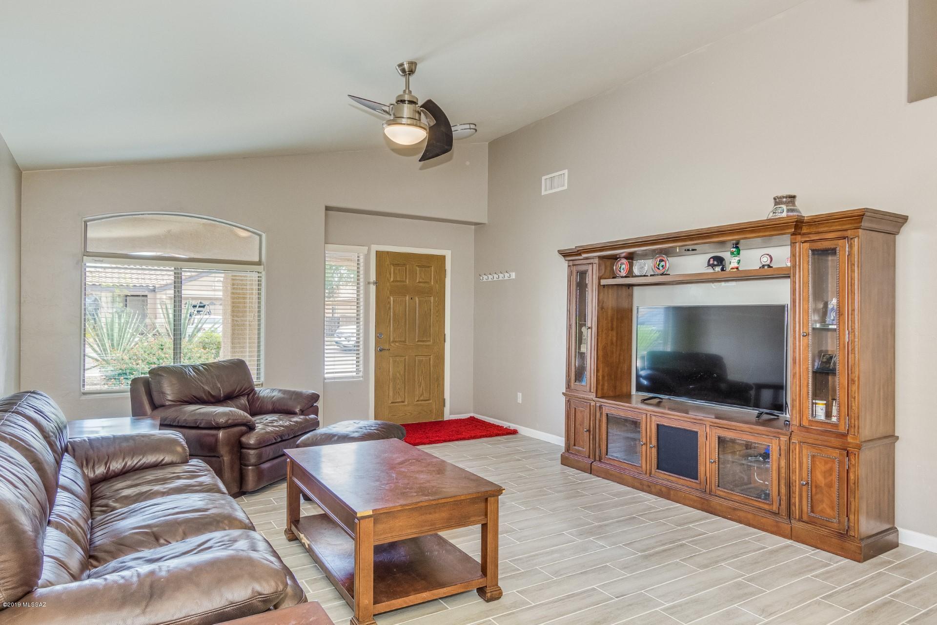 233 East Creosote Draw Road Vail, AZ 85641 - Photo 4 of 22 Gallery Image 4