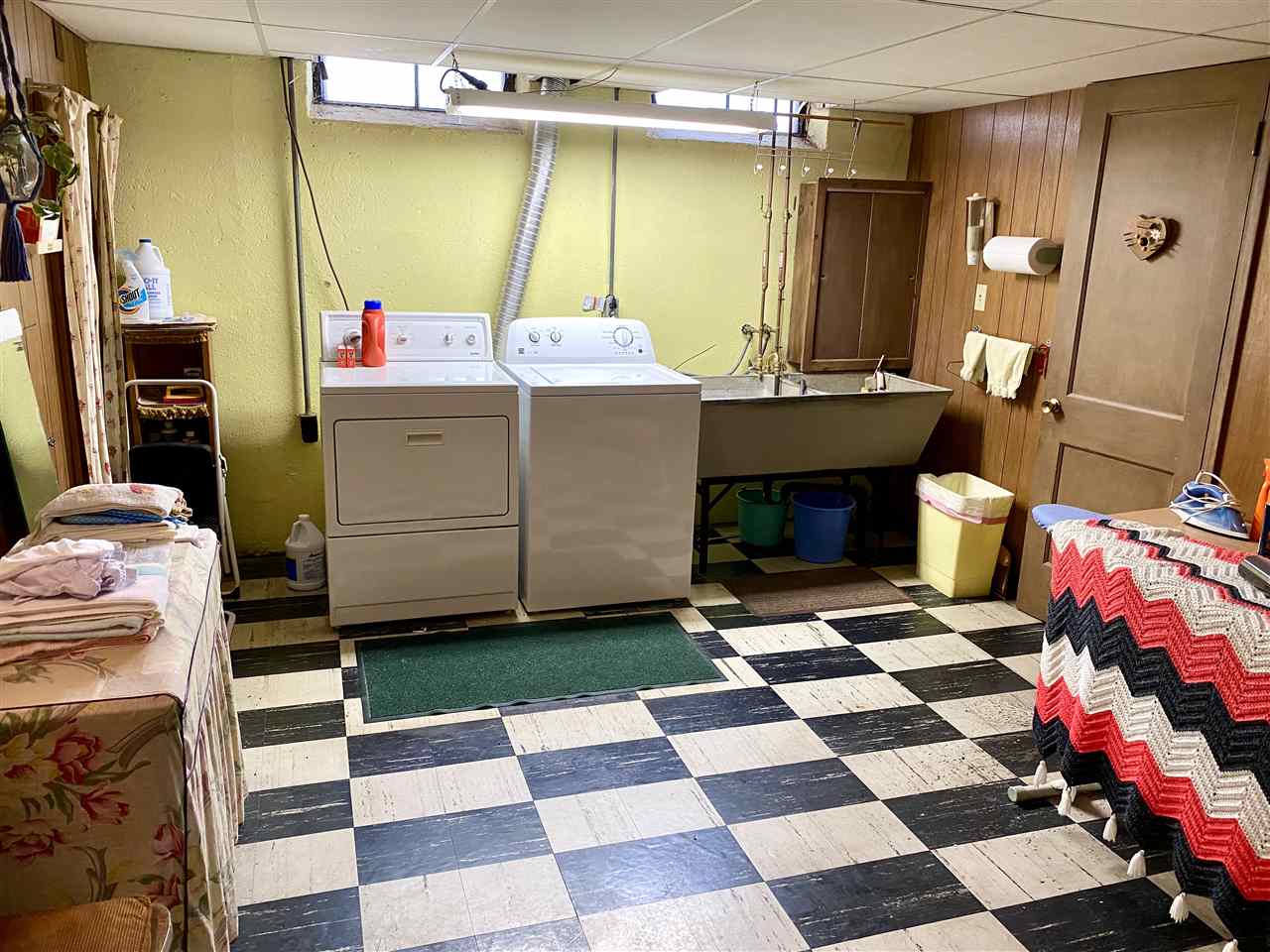32130 Kelly Road Roseville, MI 48066 - Photo 19 of 30 50024738-18.JPG