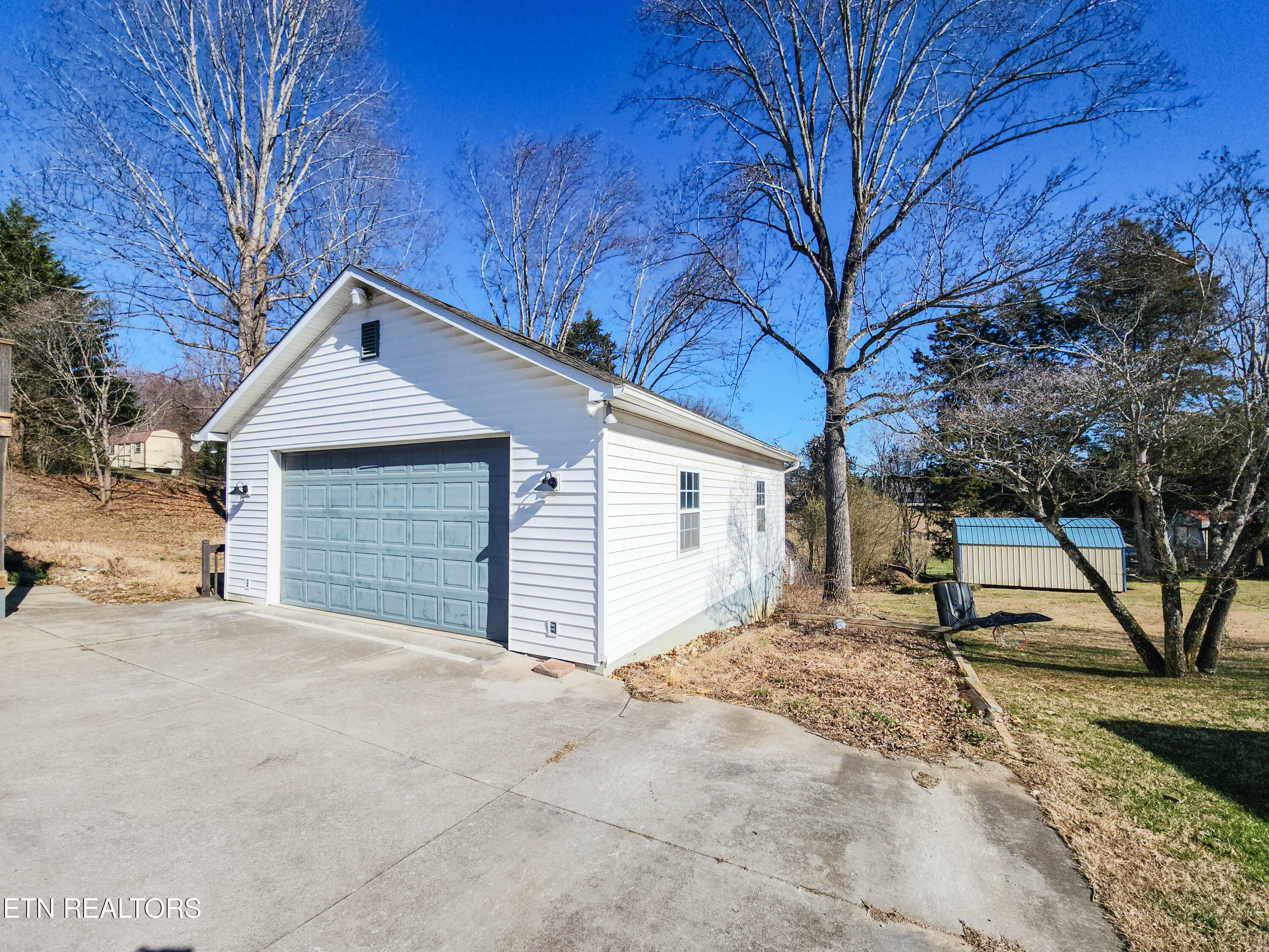 408 East Mountain View Road Corryton, TN 37721 - Photo 3 of 57 mtn view 1