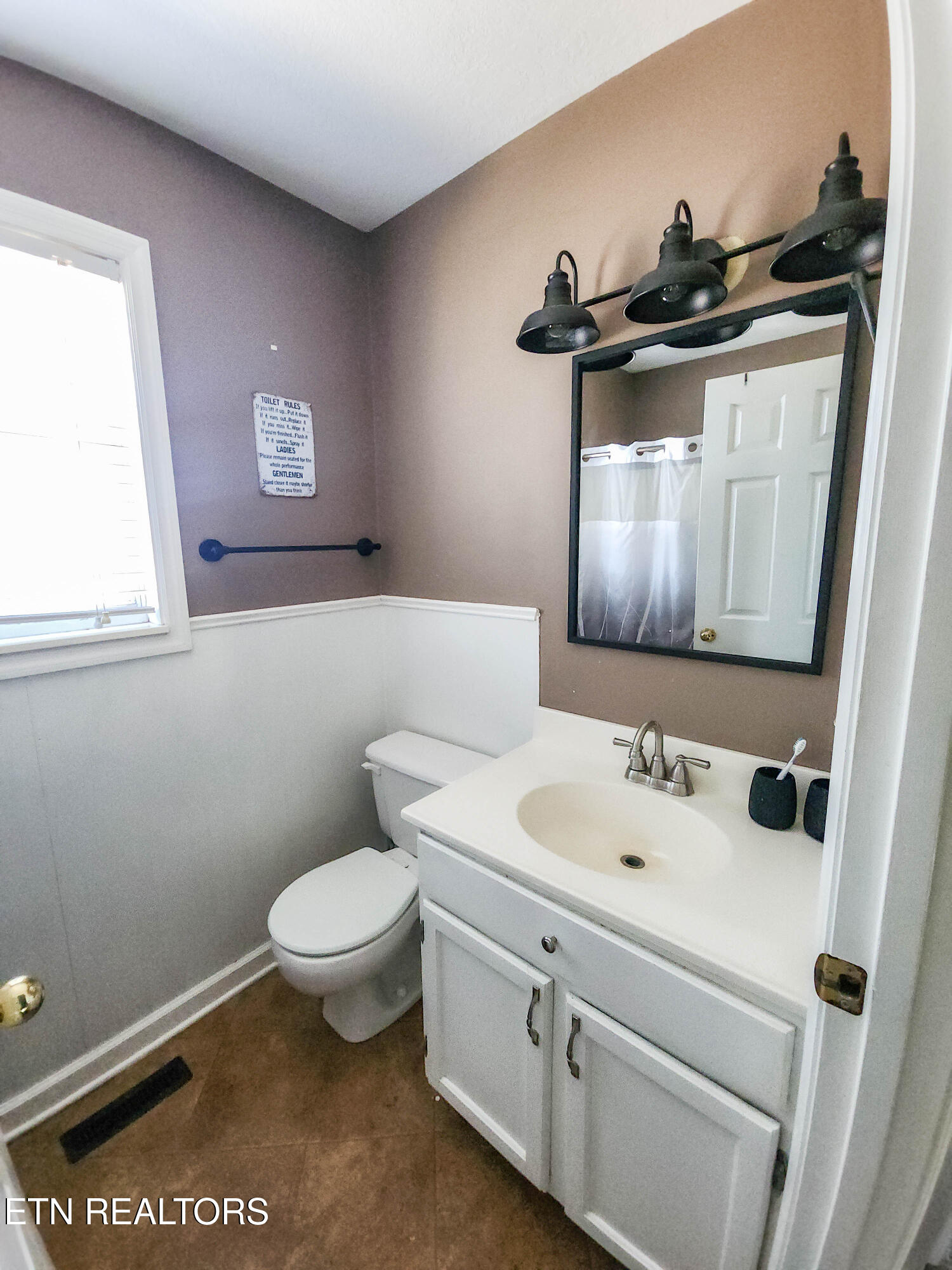 408 East Mountain View Road Corryton, TN 37721 - Photo 37 of 57 mtn view 29