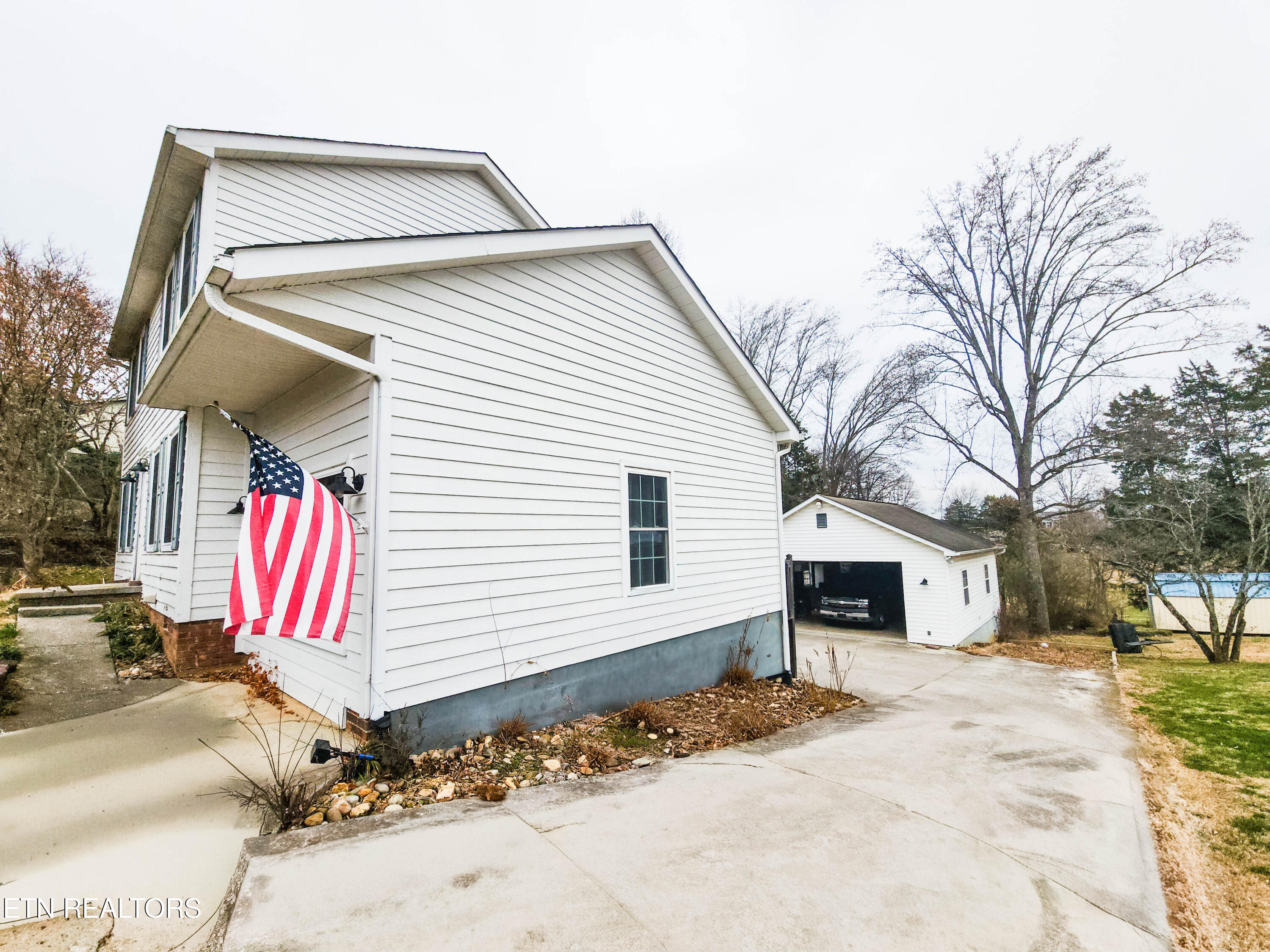 408 East Mountain View Road Corryton, TN 37721 - Photo 54 of 57 mtn view side-2