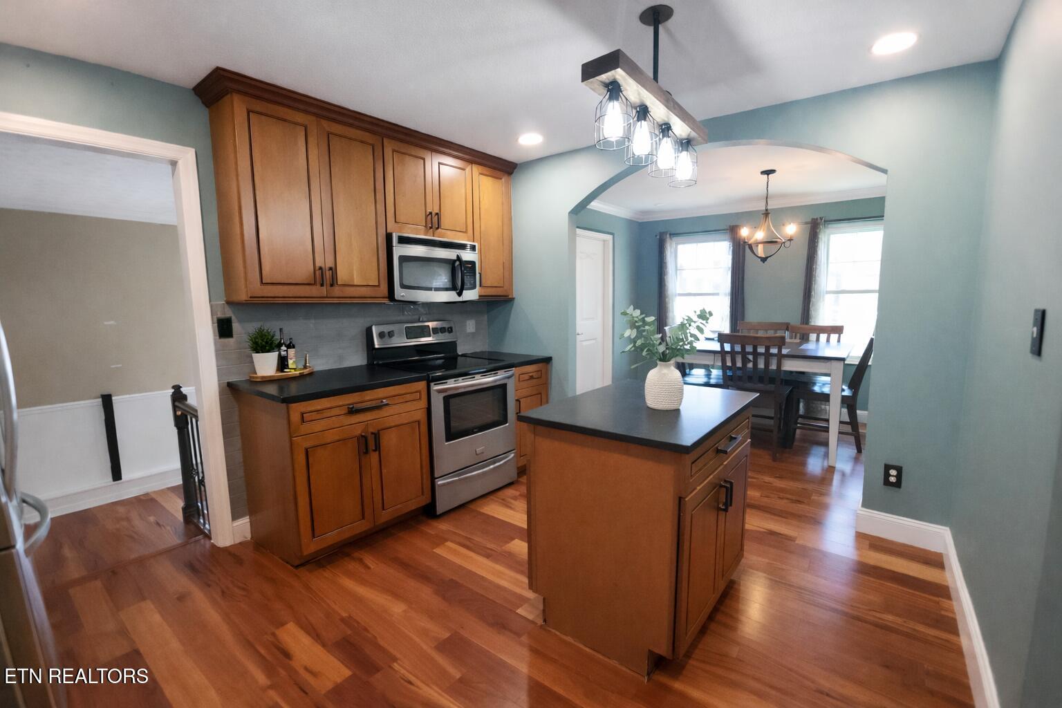 408 East Mountain View Road Corryton, TN 37721 - Photo 8 of 47 1000039291