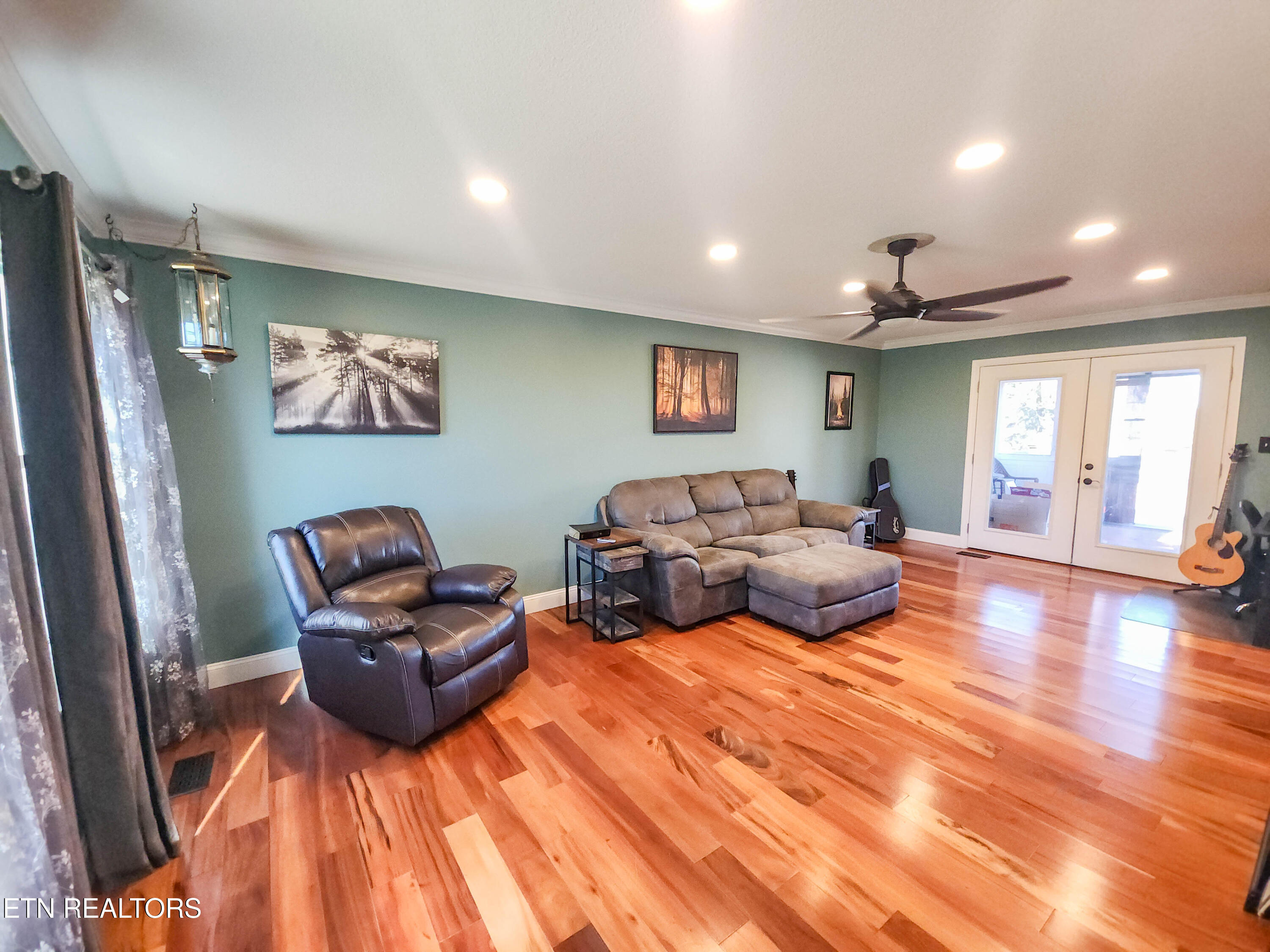 408 East Mountain View Road Corryton, TN 37721 - Photo 9 of 57 mtn view 25