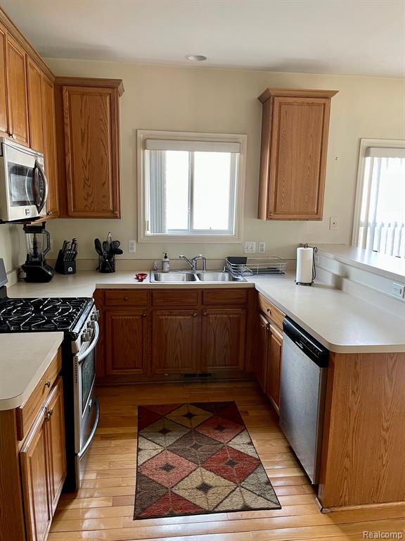 23804 Berg Road Southfield, MI 48033 - Photo 15 of 44 Gallery Image 15