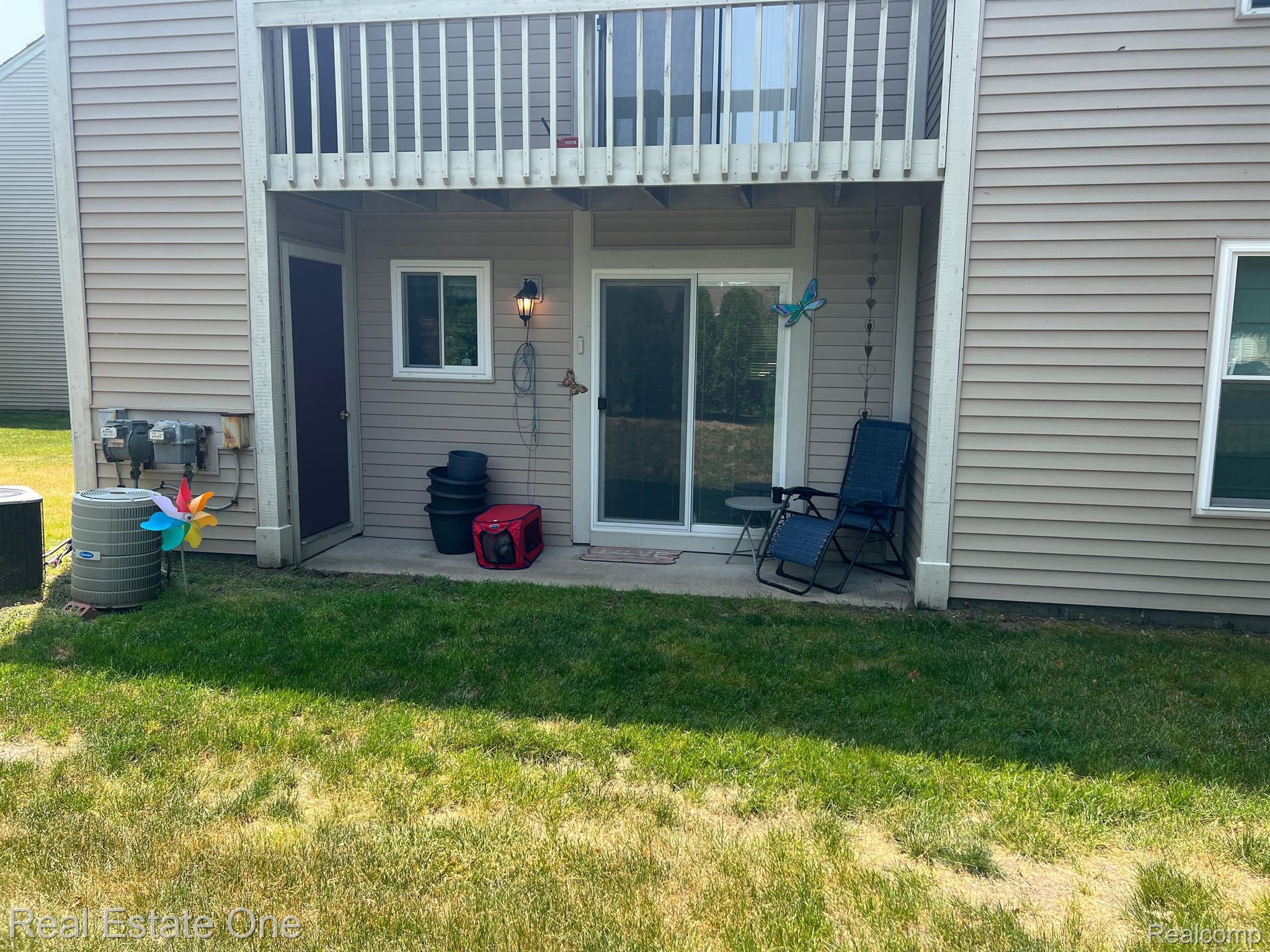 1646 Emerson Circle Rochester, MI 48307 - Photo 20 of 31 Gallery Image 20
