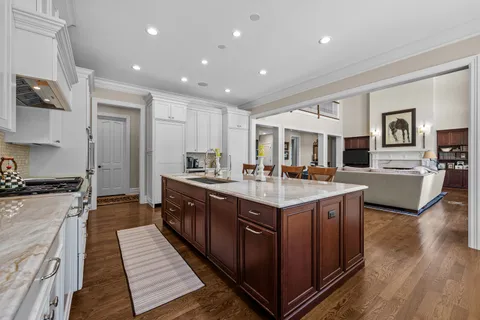 $3,375,000 | 1150 West Keswick Lane, Lake Forest, IL 60045