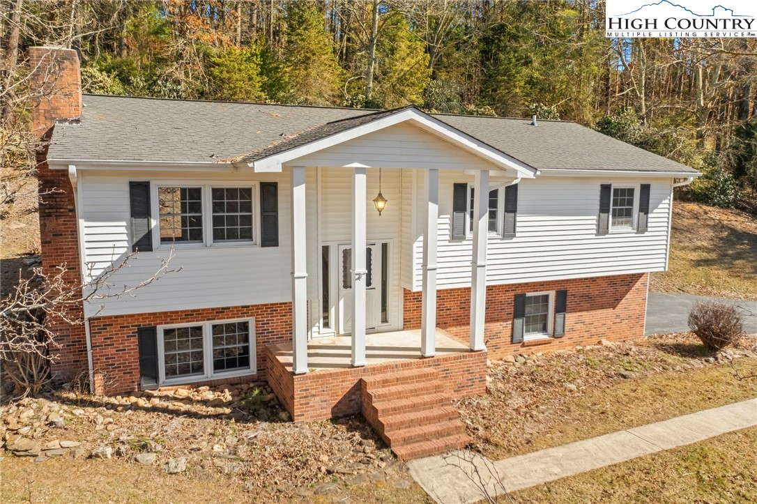 260 Laurel Gap Ridge Boone, NC 28607 - Photo 2 of 36