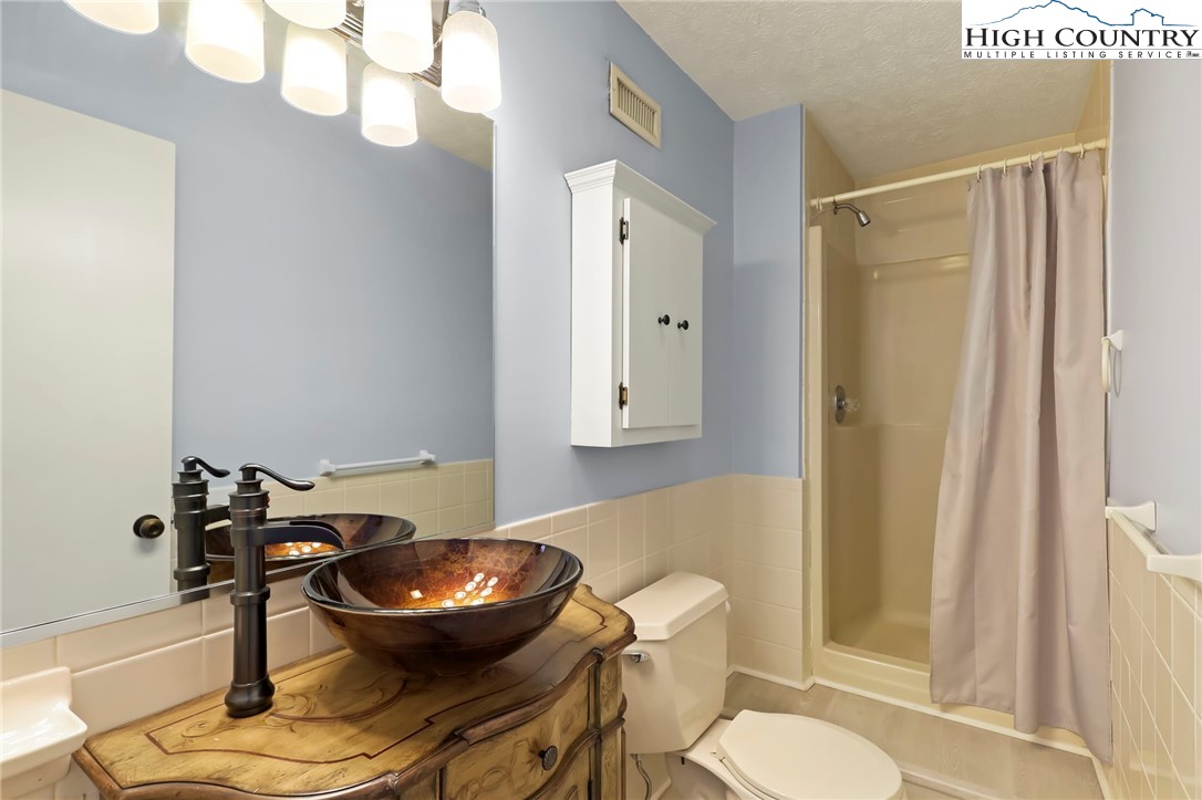 260 Laurel Gap Ridge Boone, NC 28607 - Photo 34 of 36