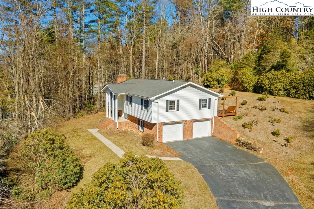 260 Laurel Gap Ridge Boone, NC 28607 - Photo 4 of 36