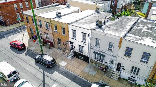 a picture of view of a city