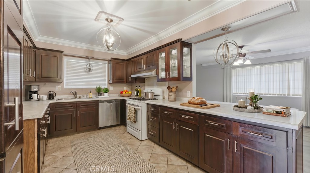 25920 Roanoke Road Menifee, CA 92586 - Photo 10 of 28 AI Kitchen