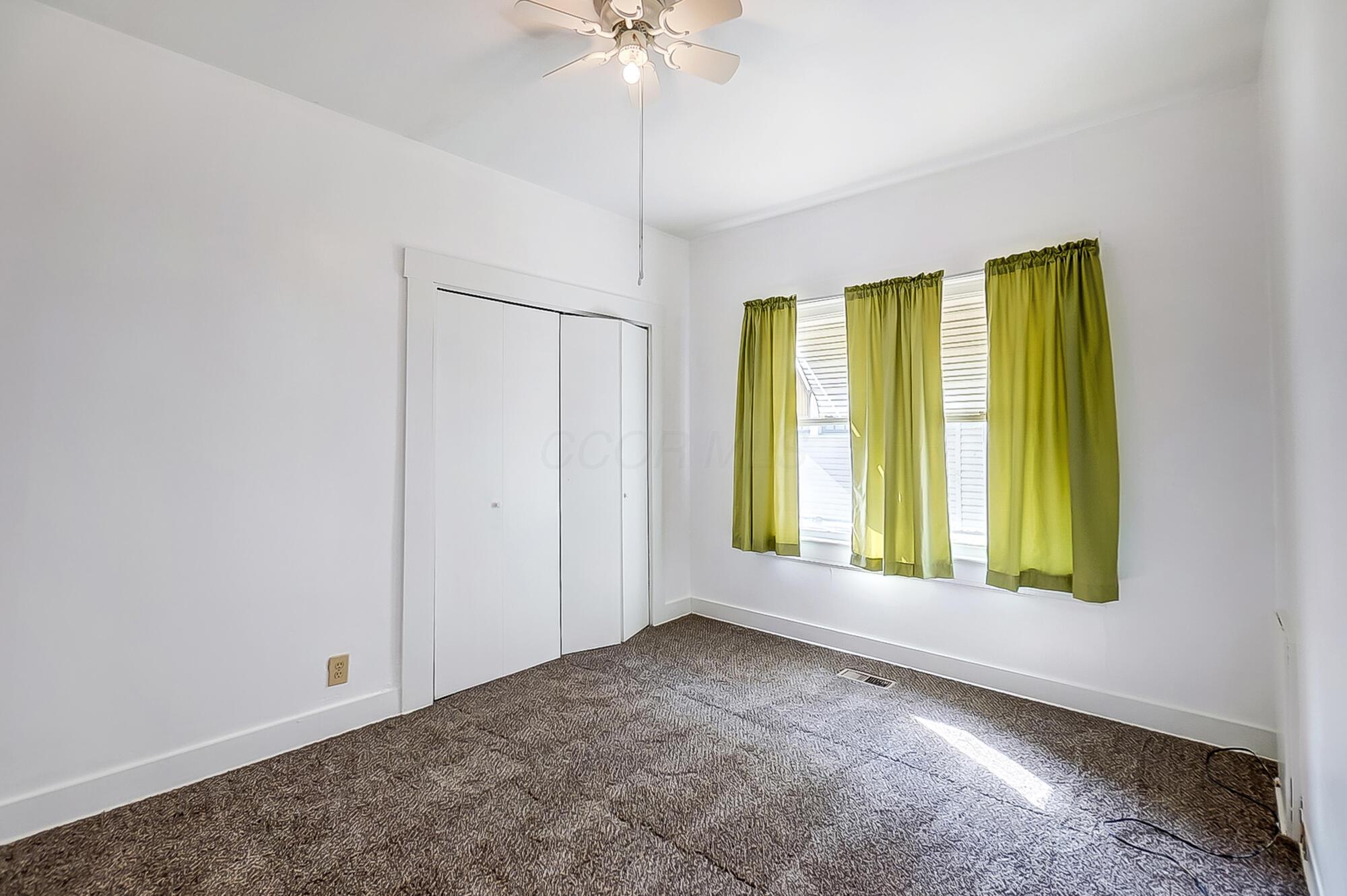 516 East Cecil Street Springfield, OH 45503 - Photo 19 of 38 021