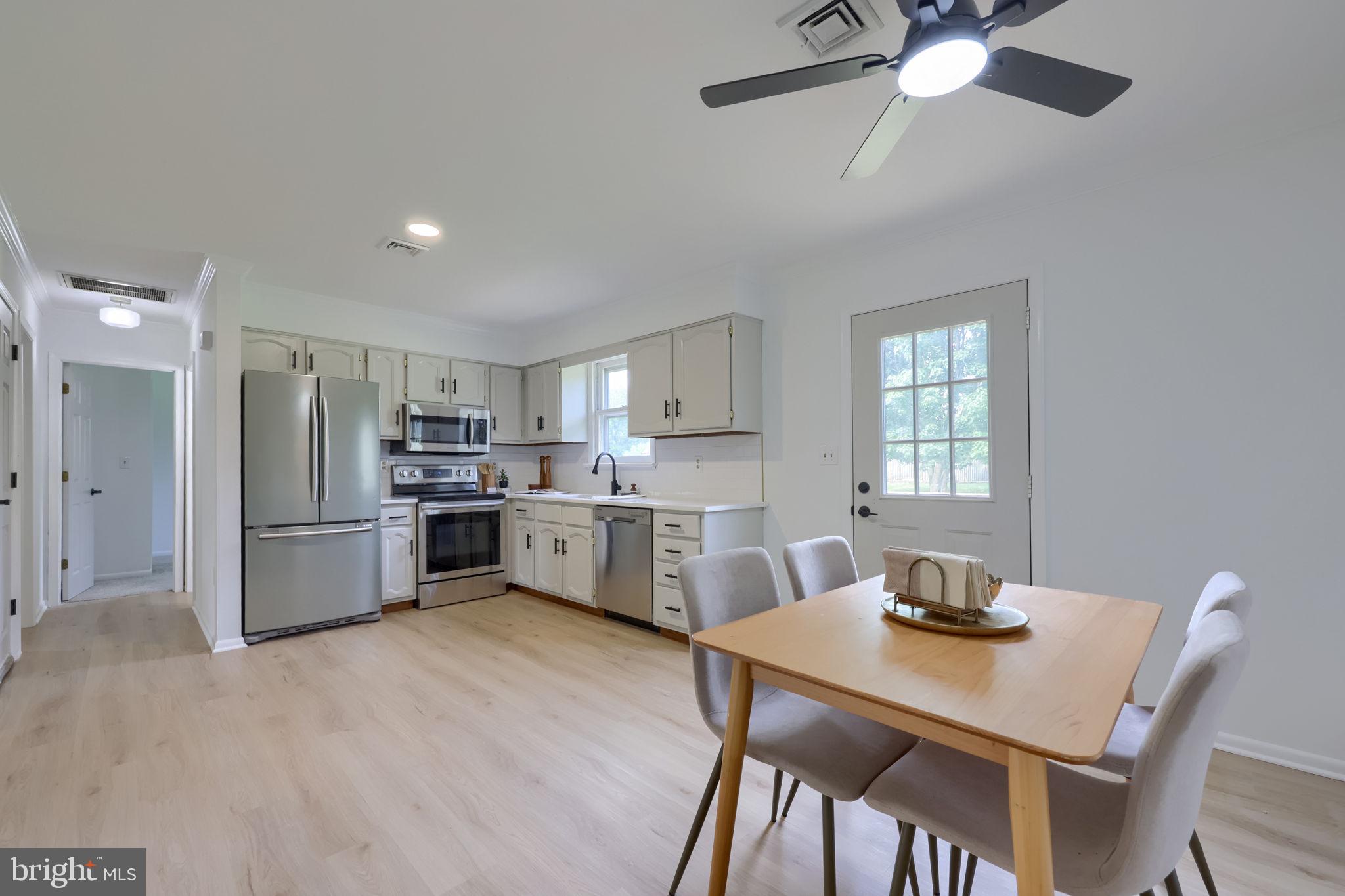 1409 Stony Battery Road Lancaster, PA 17601 - Photo 18 of 39 Gallery Image 18