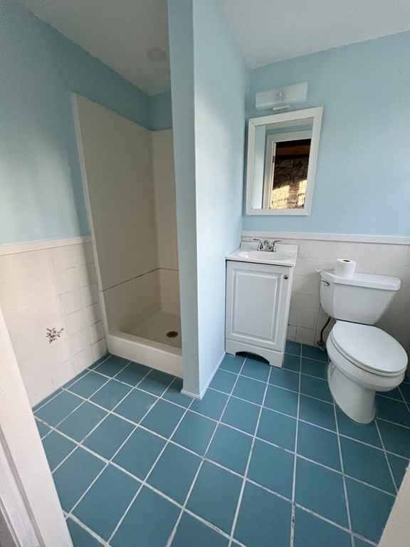 43 Fairview Street Holliston, MA 01746 - Photo 17 of 27