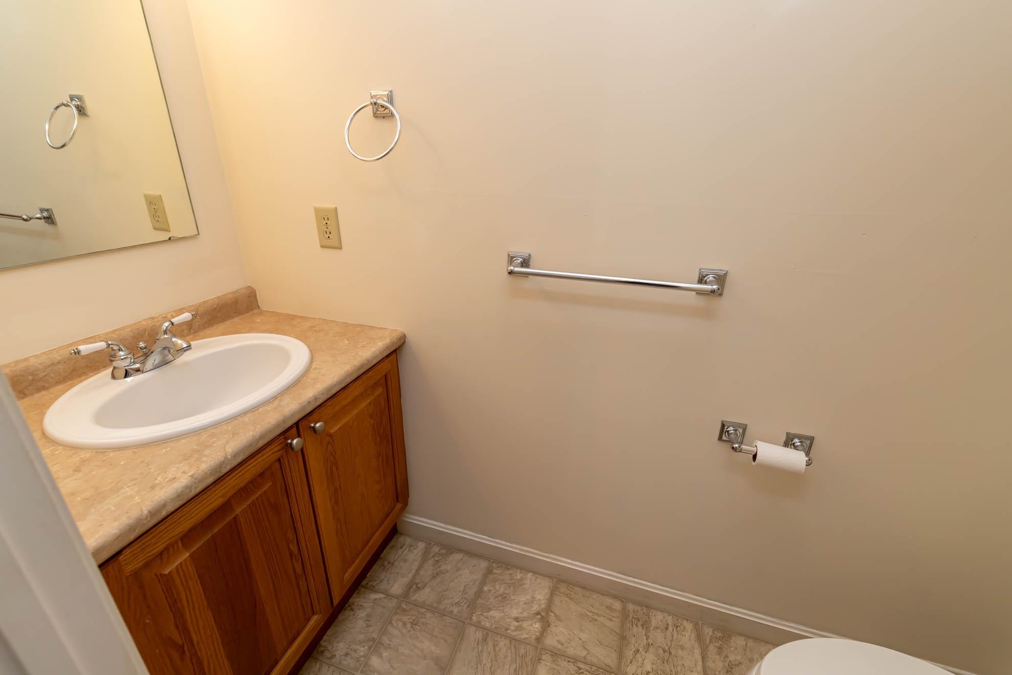 3 Whittier Road Merrimack, NH 03054 - Photo 29 of 40
