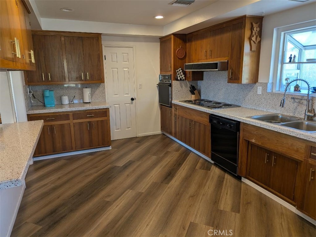 19989 Crow Road Apple Valley, CA 92307 - Photo 14 of 17