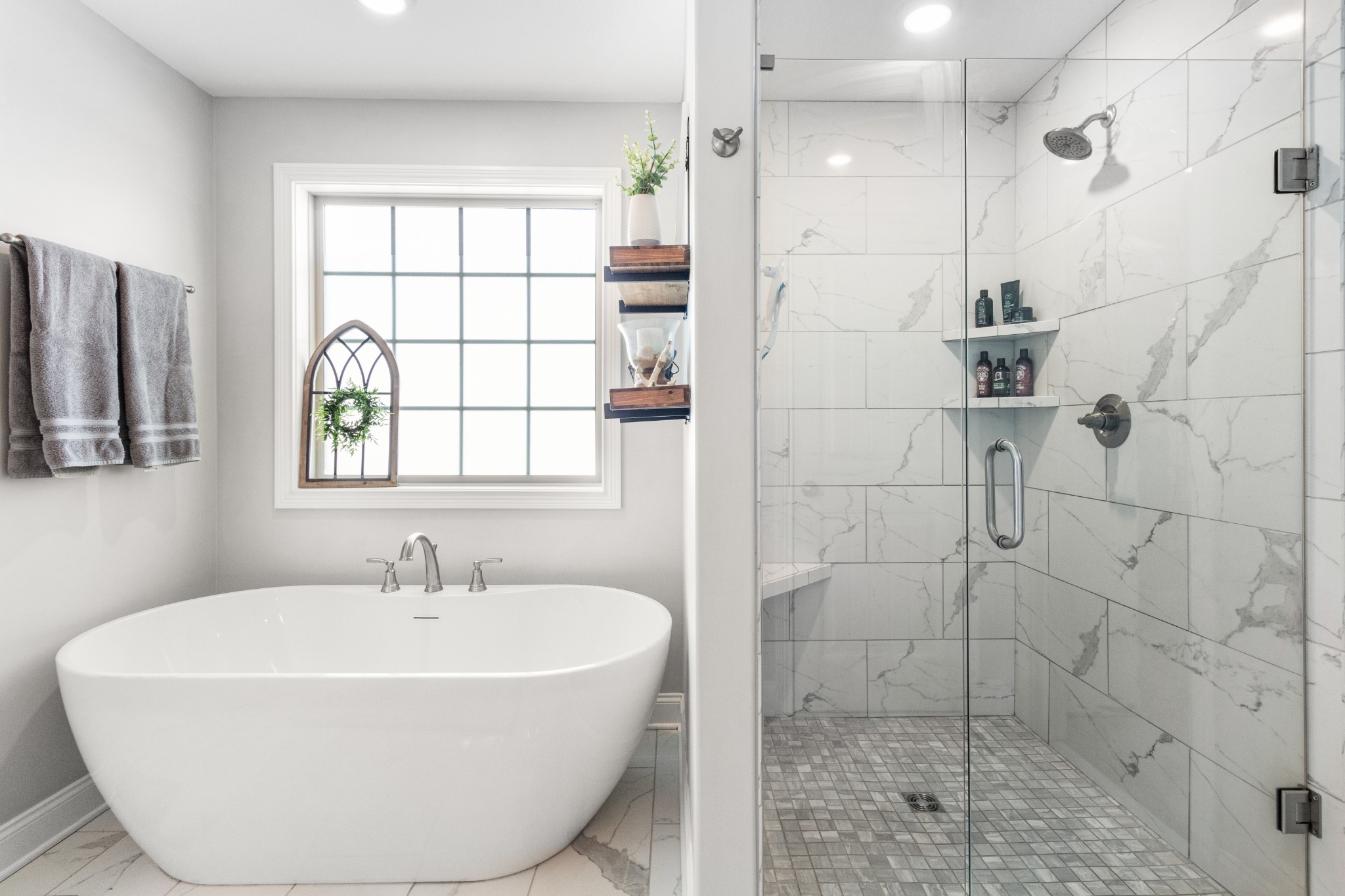 532 Bowden Drive Clarksville, TN 37043 - Photo 27 of 47 a white bath tub sitting next to a shower