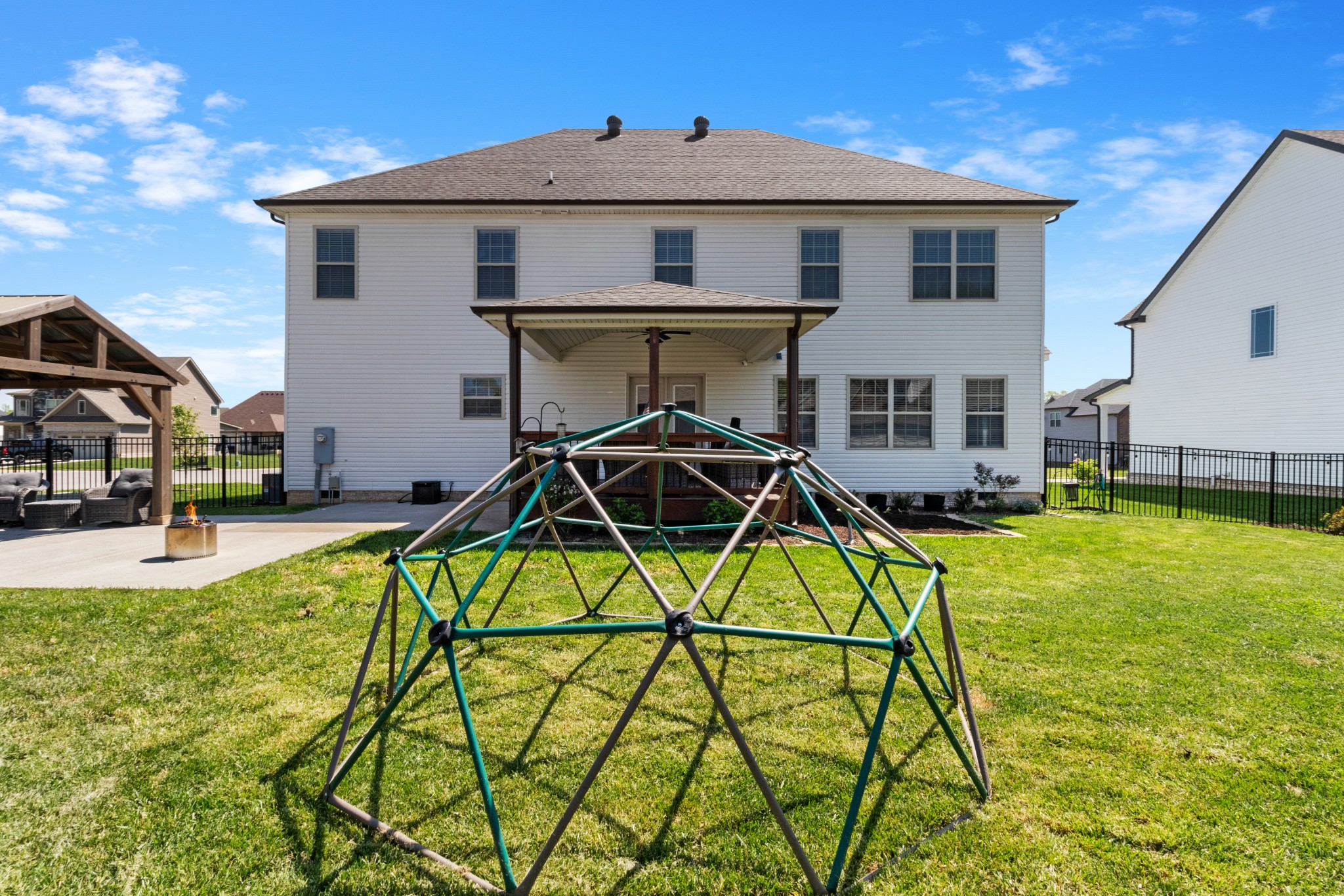 532 Bowden Drive Clarksville, TN 37043 - Photo 42 of 47 a view of a house with pool