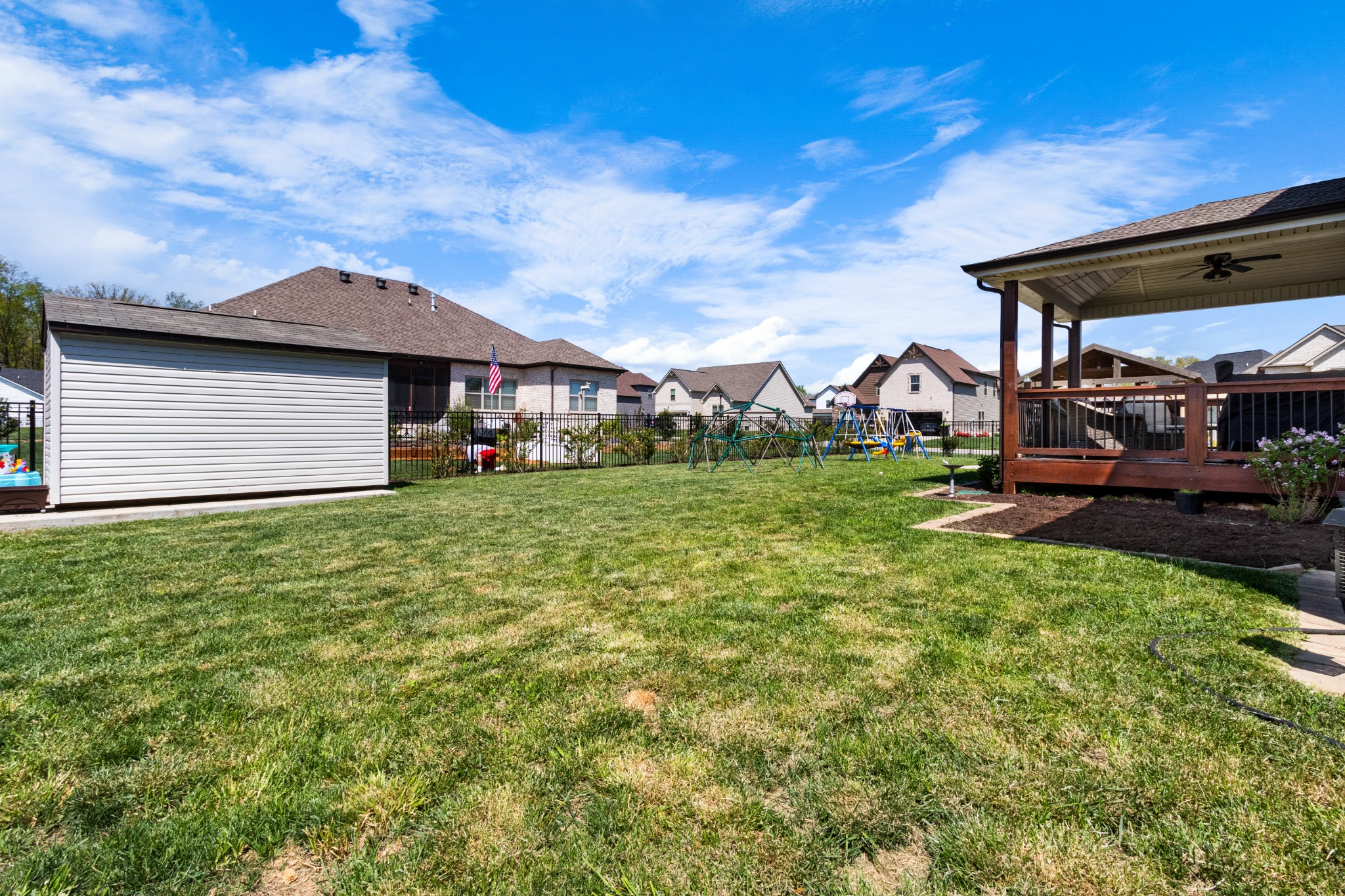 532 Bowden Drive Clarksville, TN 37043 - Photo 47 of 47 a view of a house with backyard