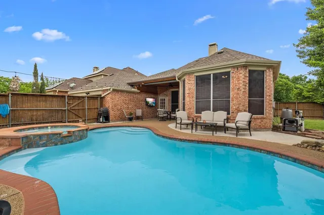 $7,500 | 9602 Windy Hollow Drive, Irving, TX 75063