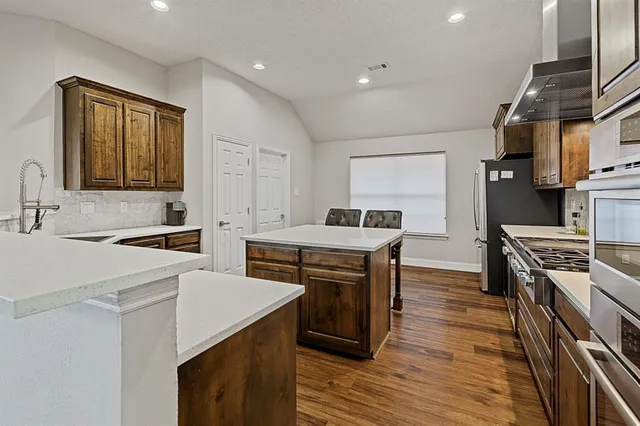 $7,500 | 9602 Windy Hollow Drive, Irving, TX 75063