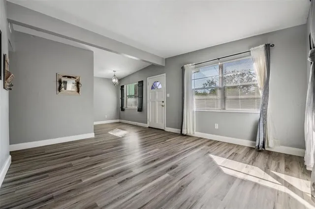 $2,200 | 810 Jurgens Street, Clearwater, FL 33755