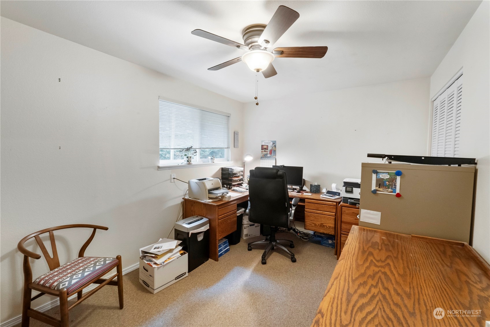 4906 200th Street Southeast Bothell, WA 98012 - Photo 29 of 40 a bedroom with a workspace