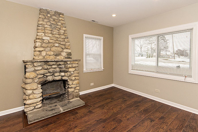 26411 West Vincent Court Ingleside, IL 60041 - Photo 5 of 10