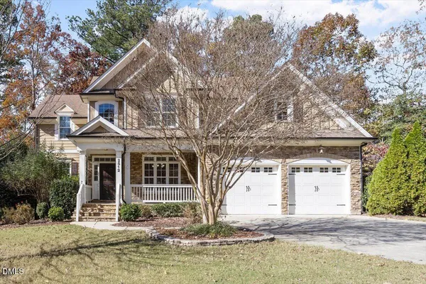 $775,000 | 2512 Thurrock Drive, Apex, NC 27539