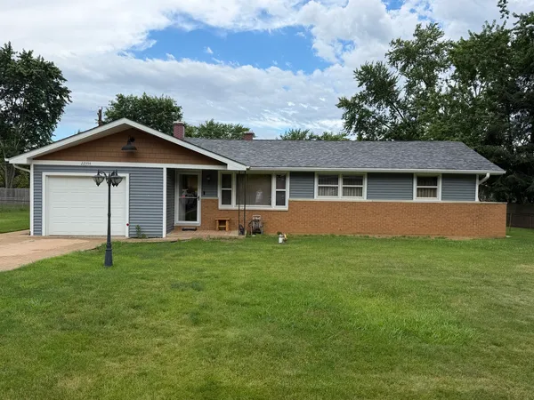 $310,000 | 22354 South Donna Avenue, Channahon, IL 60410