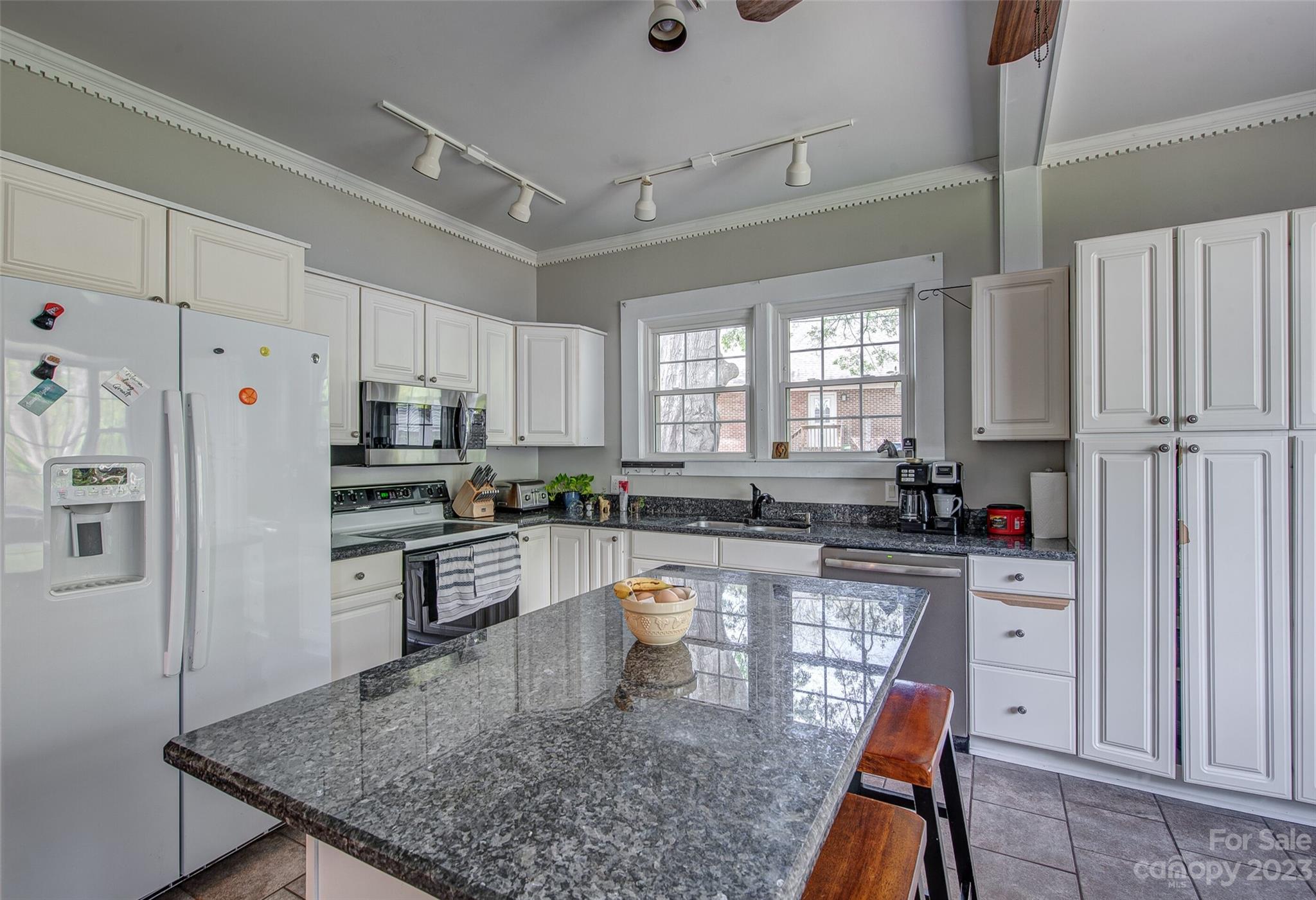 204 Calhoun Street Clover, SC 29710 - Photo 21 of 48 Gallery Image 21