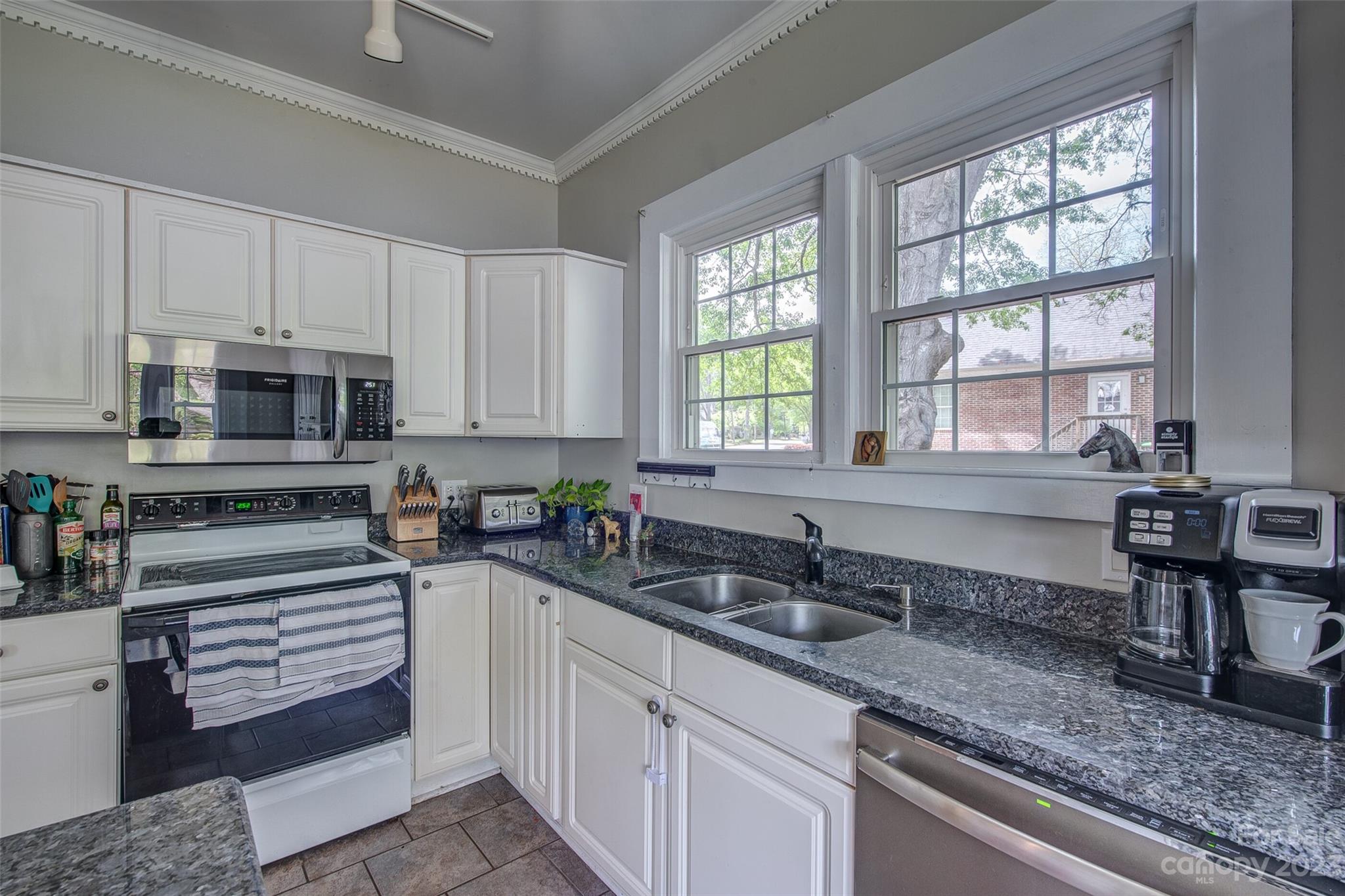 204 Calhoun Street Clover, SC 29710 - Photo 22 of 48 Gallery Image 22