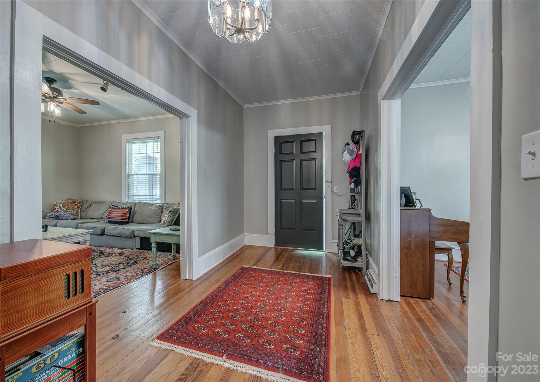 204 Calhoun Street Clover, SC 29710 - Photo 9 of 48 Gallery Image 9