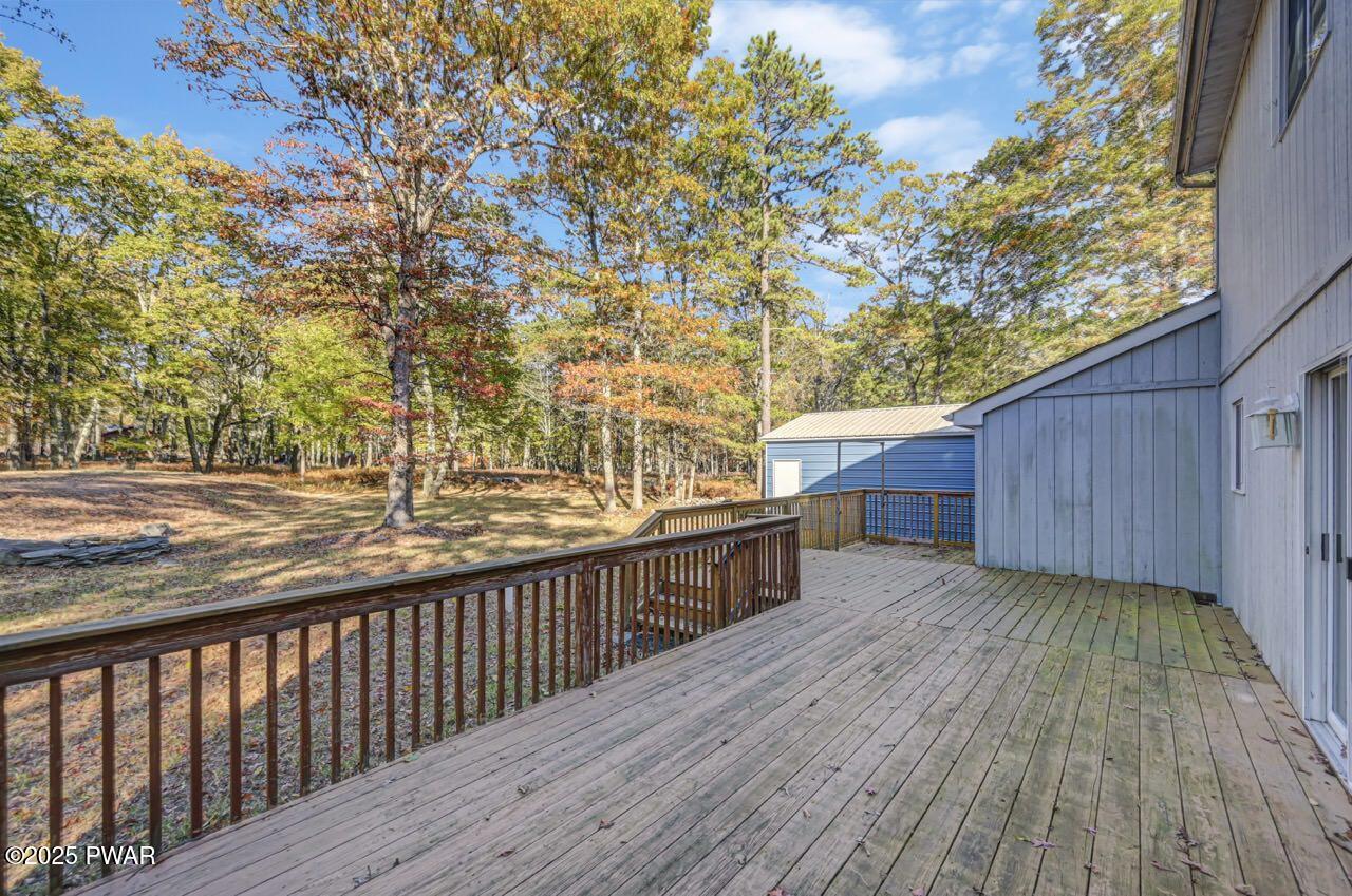 2124 Oaktree Lane Bushkill, PA 18324 - Photo 48 of 53