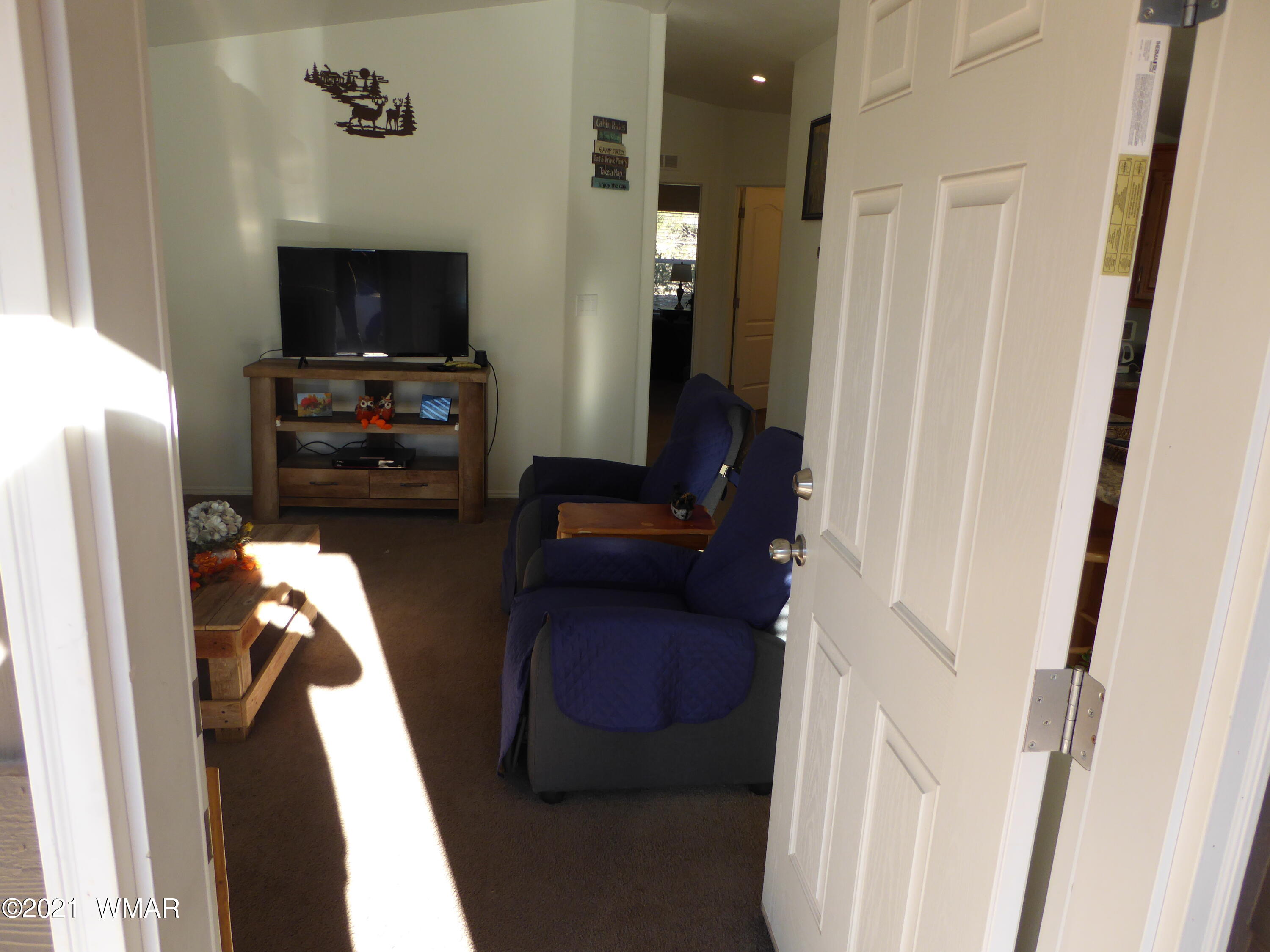 3655 Pine Rim Drive Overgaard, AZ 85933 - Photo 2 of 22 Gallery Image 2