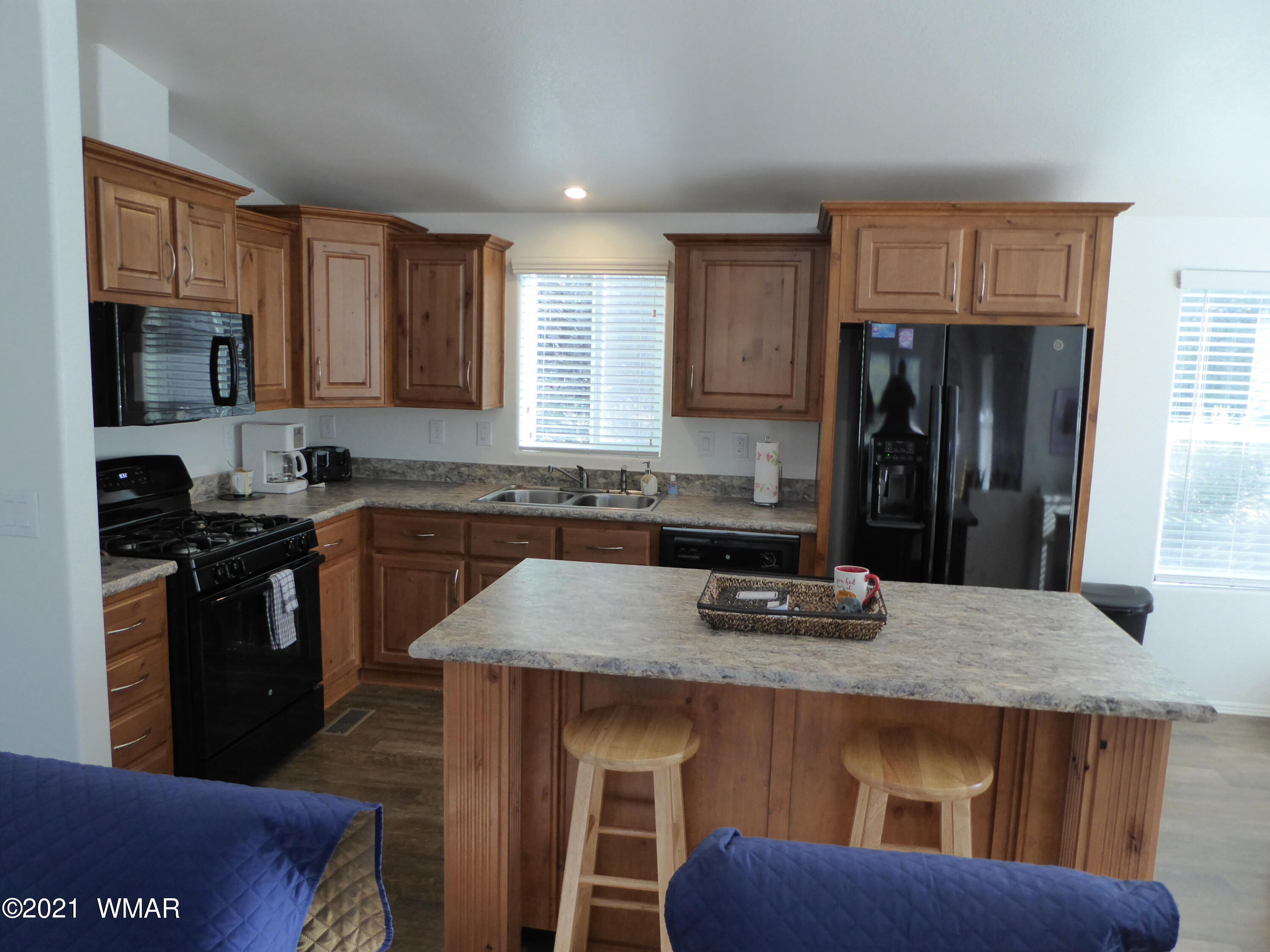 3655 Pine Rim Drive Overgaard, AZ 85933 - Photo 5 of 22 Gallery Image 5
