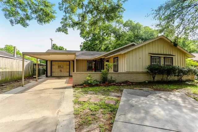 $1,750 | 6630 Neff Street, Houston, TX 77074
