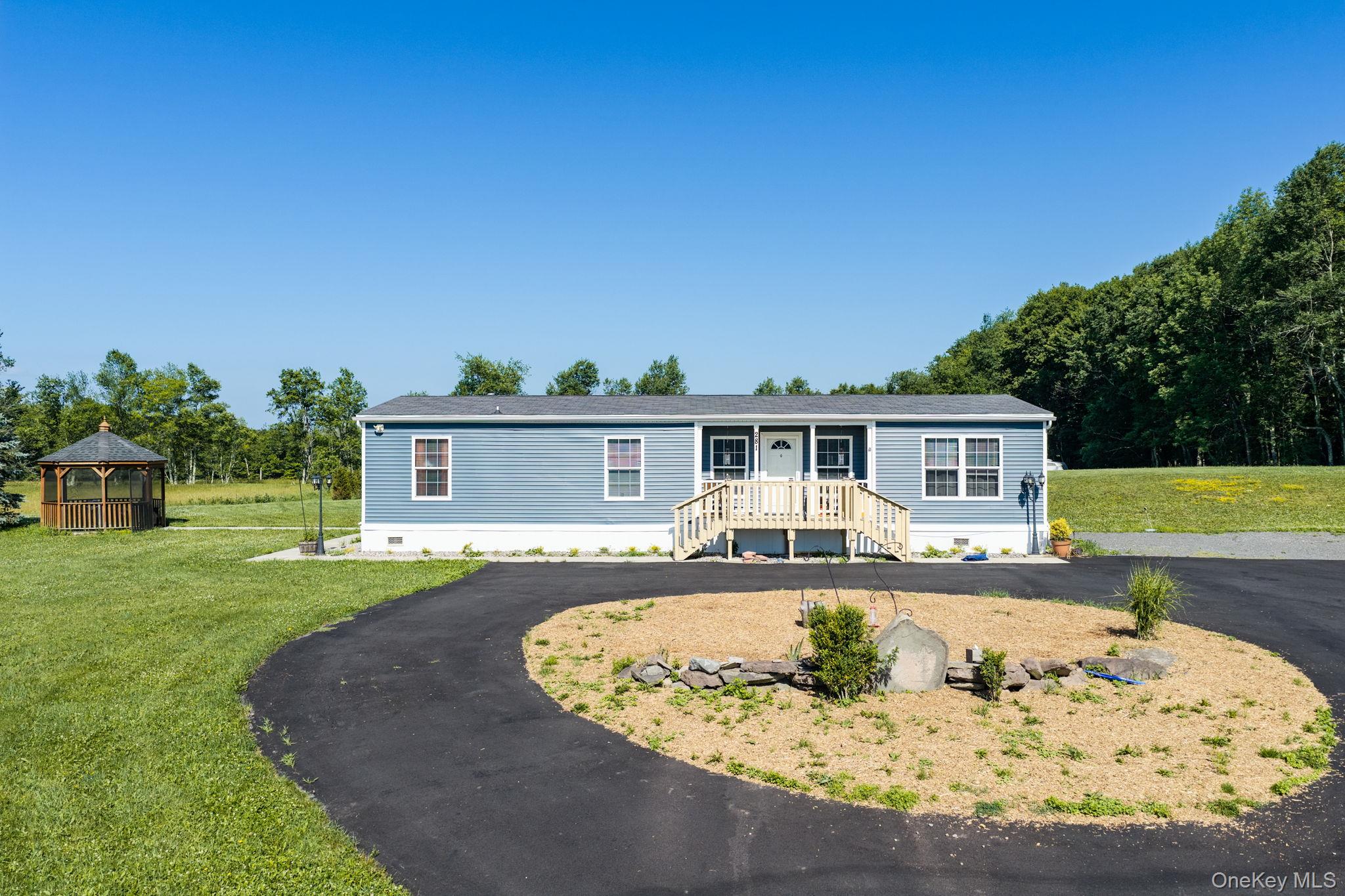 281 Perry Road Bethel, NY 12726 - Photo 9 of 38