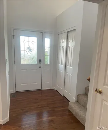 $324,000 | 431 Peregrine Court, Winfield, MO 63389