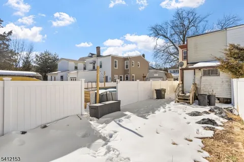 $229,000 | 415 Wood Street, Burlington, NJ 08016